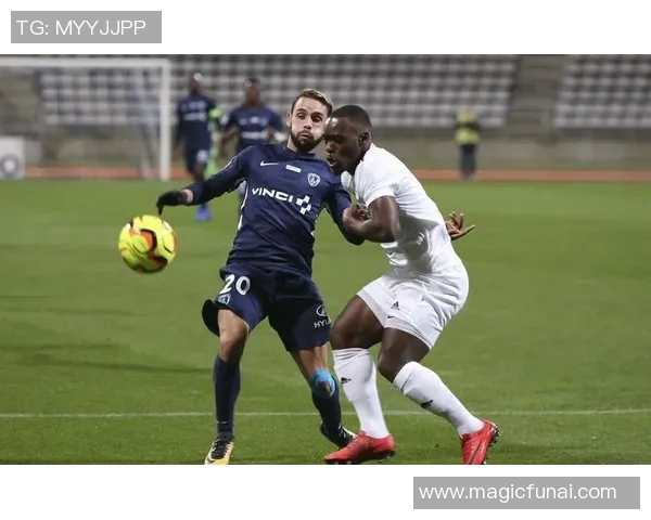 洛里昂与瓦朗谢纳历史交锋回顾及战绩分析